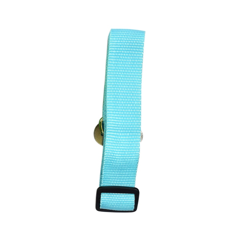 Pet seatbelt adjustable in various colours.