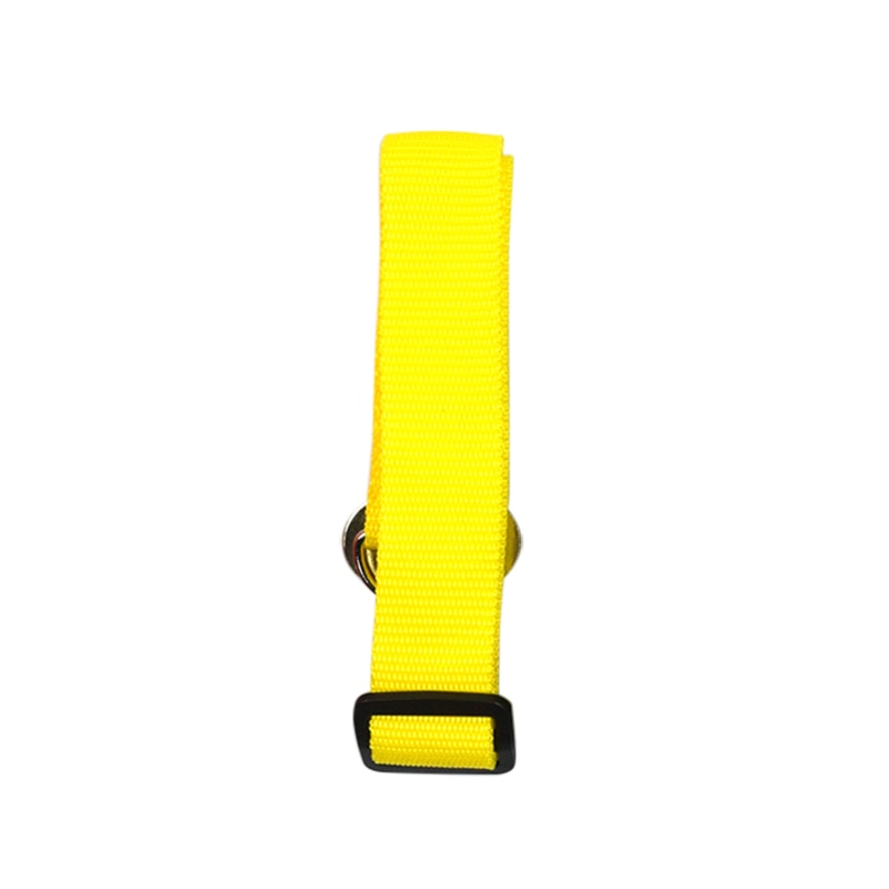 Pet seatbelt adjustable in various colours.